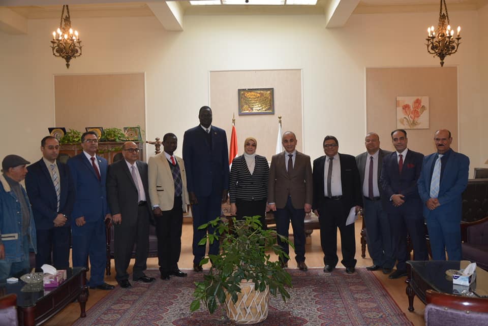 دورة تدريبية للطلاب الوافدين من غير الناطقين باللغة العربية ( دورة طلاب دولة جنوب السودان) بآداب الزقازيق