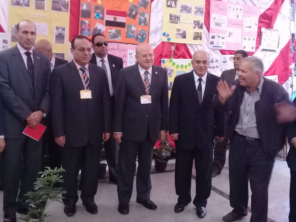 زيارة السيد الاستاذ الدكتور رئيس الجامعه