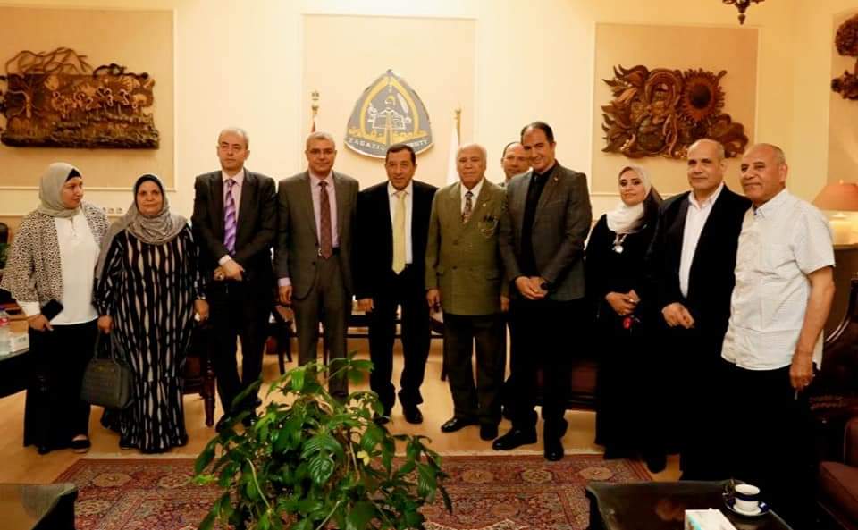 المشروعات القومية الكبري والرؤية المستقبلية للشباب