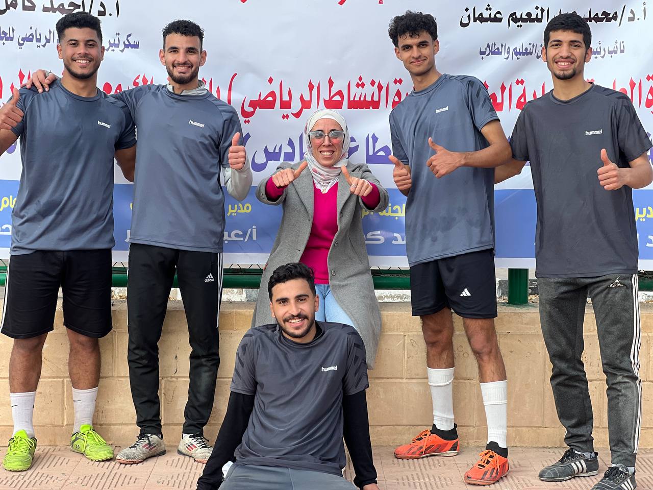مشاركة فريق كرة القدم الخماسي بالكلية فى دورى القطاعات المقام بمدينة الإسماعيلية