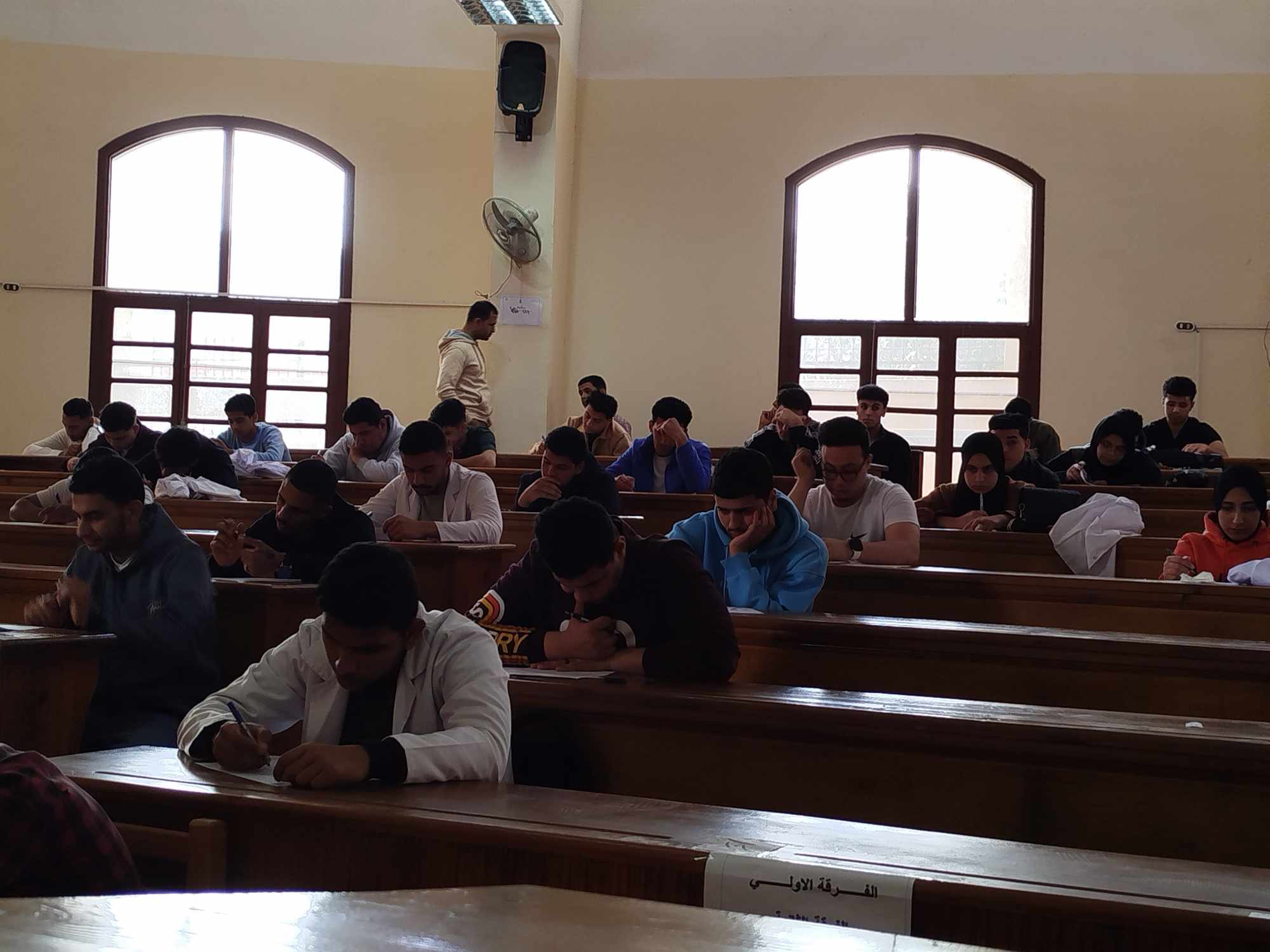 فاعليات امتحانات الميدترم بالمعهد الفنى للتمريض بفاقوس