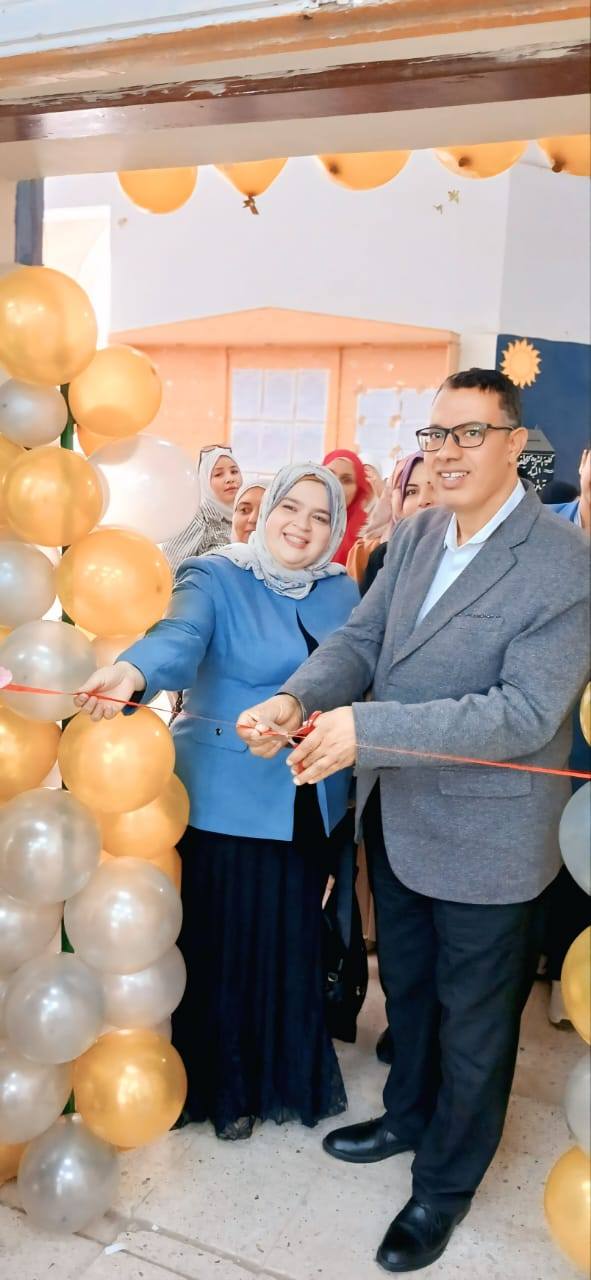 🌹🌹افتتاح معرض مقرر تدريب  ميدانى ٢ " تخطيط الأنشطة " بقسم العلوم التربوية لطالبات الفرقة الأولى برنامجى ( الحضانة - رياض الأطفال) اشراف د/ دينا شوقى ، م.م / سحر رمضان ، م.م/ زينب أمين🌹🌹