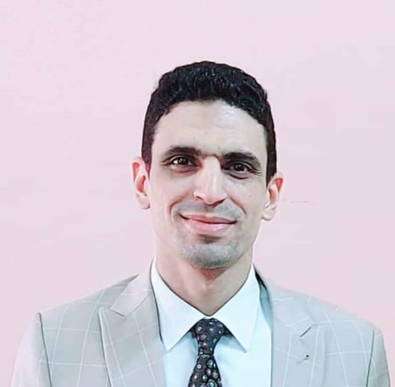 Professor Dr. Khaled El-Drandali, President of Zagazig University, issued a decision appointing Professor Dr. Hani Kamal Mohamed Jaafar, Assistant Professor of Islamic Sharia at the Faculty of Law, to act as Chairman of the Islamic Sharia Department Council at the Faculty.