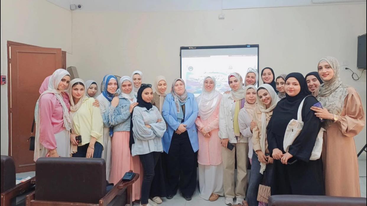 🌹🌹🌹قسم العلوم النفسية بكلية التربية للطفولة المبكرة ينظم ندوة بعنوان " توظيف علم النفس فى مختلف جوانب الحياة" ضمن الأنشطة الصيفية بالكلية 🌹🌹🌹