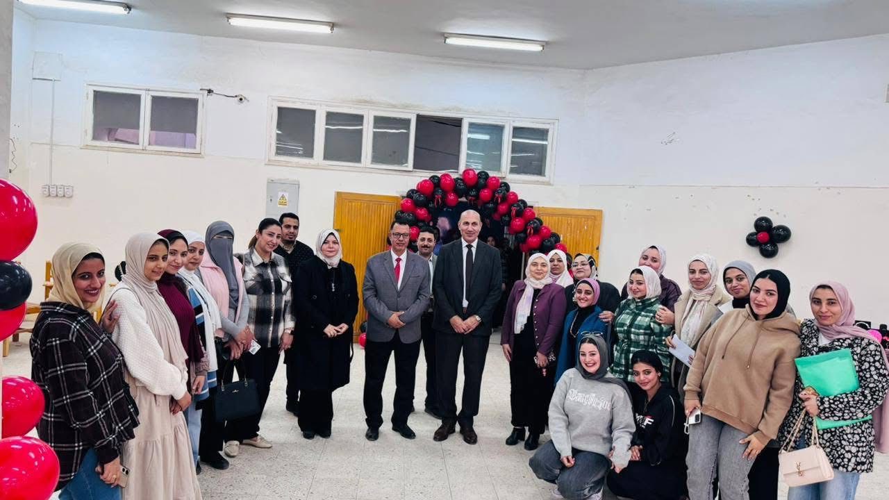 Vice President of Zagazig University for Education and Student Affairs attends opening of jewelry and accessories exhibition at Faculty of Early Childhood Education