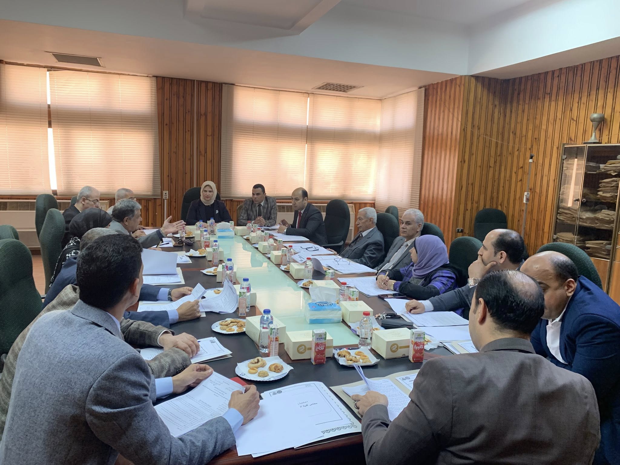 انعقاد مجلس كلية الحقوق جامعة الزقازيق لمناقشة عدد من الموضوعات الأكاديمية والإدارية