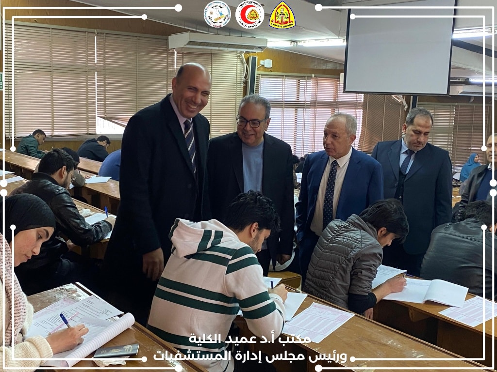 تحت رعاية الاستاذ الدكتور / خالد الدرندلي  رئيس جامعة الزقازيق  الأستاذ الدكتور / هلال عفيفي نائب رئيس الجامعة لشئون التعليم والطلاب استقبلت كلية الطب البشري بجامعة الزقازيق اليوم الإثنين الأستاذ الدكتور / هلال عفيفي