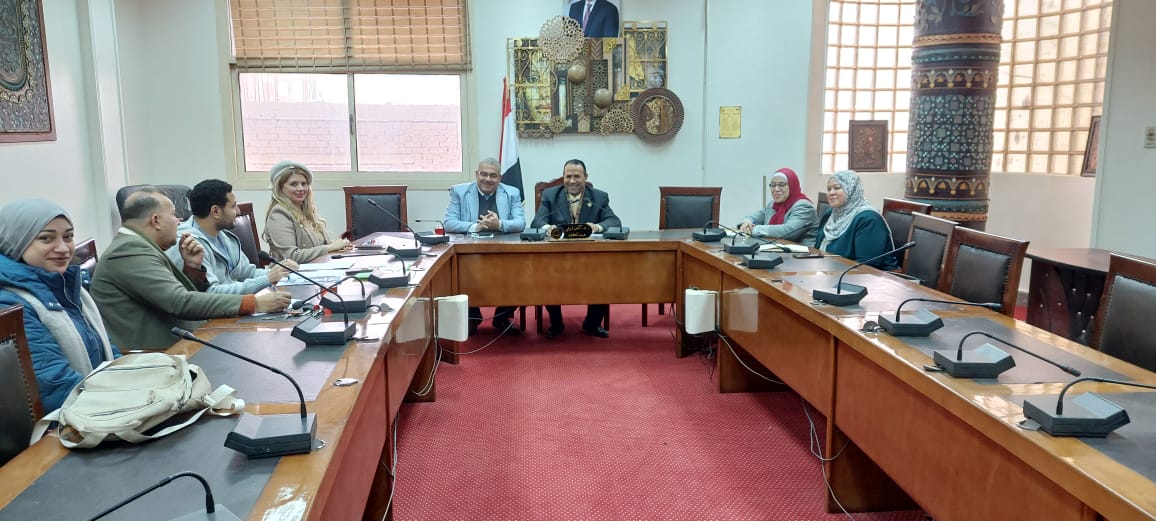 مجلس إدارة البرامج المميزة بكلية التربية النوعية يناقش خطط التطوير والاستعداد للفصل الدراسي الثاني ٢٠٢٥-٢٠٢٦م  بجامعة الزقازيق.