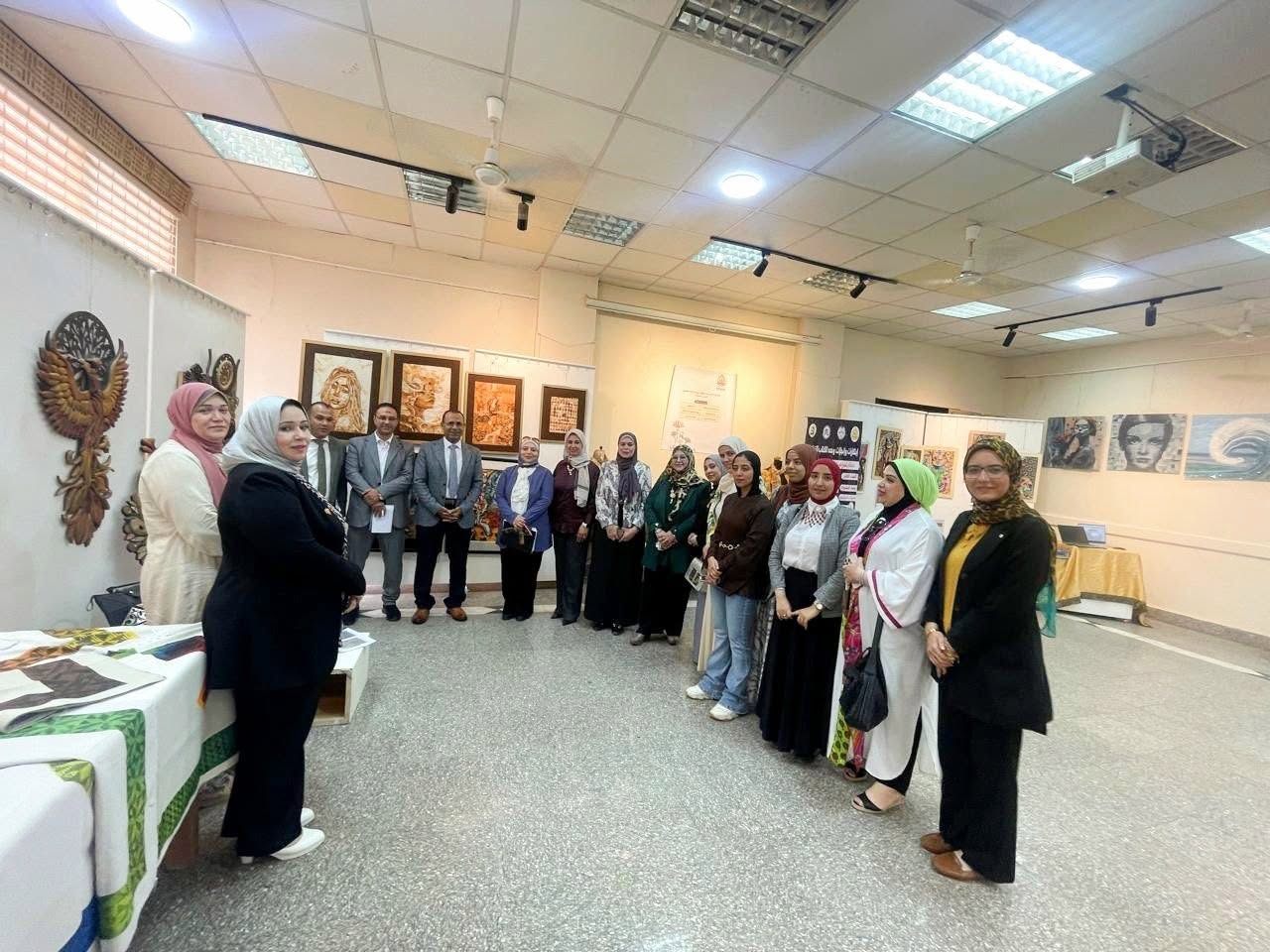 The Faculty of Specific Education at Zagazig University showcases its environmental and innovative projects during a visit by the "Best Environmentally Friendly College" committee.
